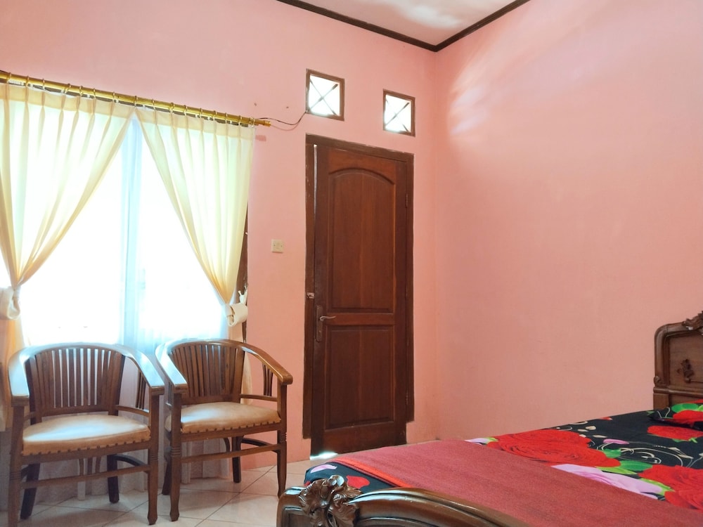 Bocca Al Lupo Apartments
