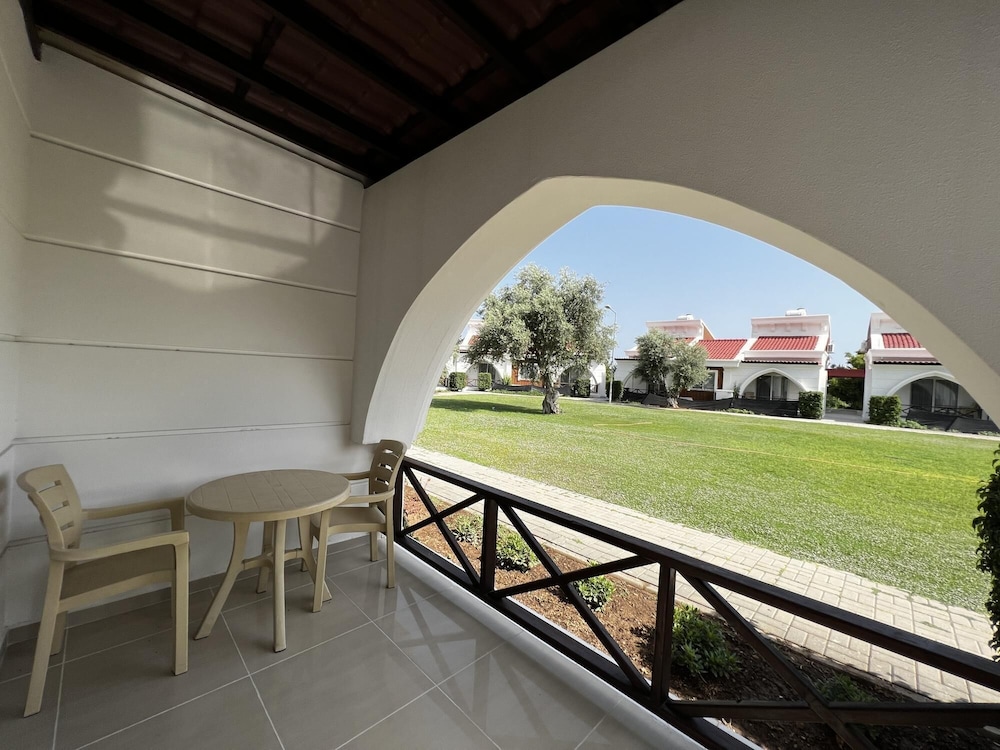 Villa w Garden Balcony 5 min to Kyrenia Harbor