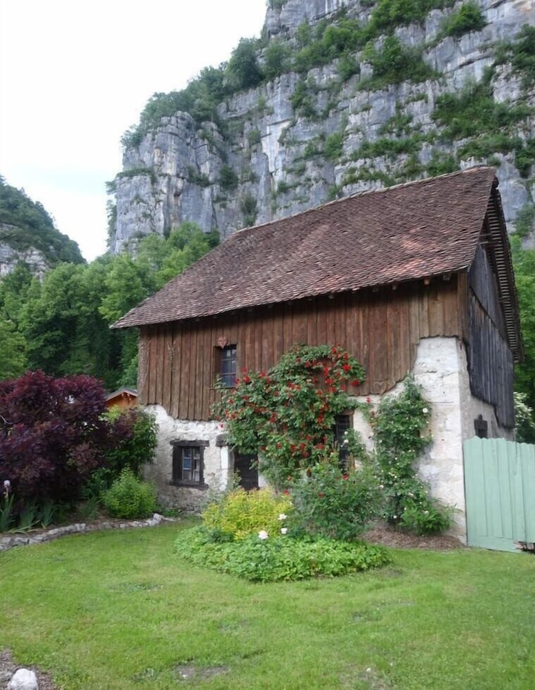 Photo 18