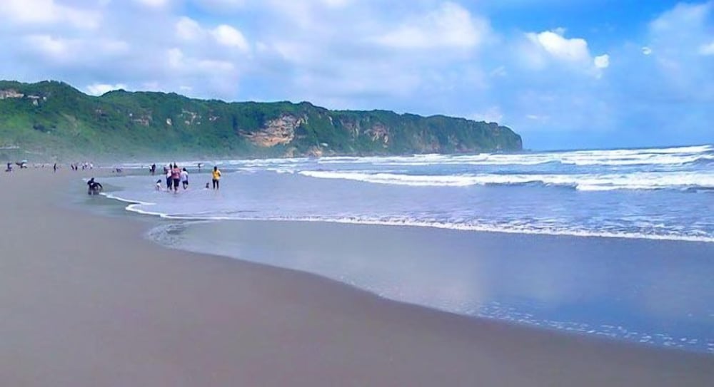 Amini Guest House