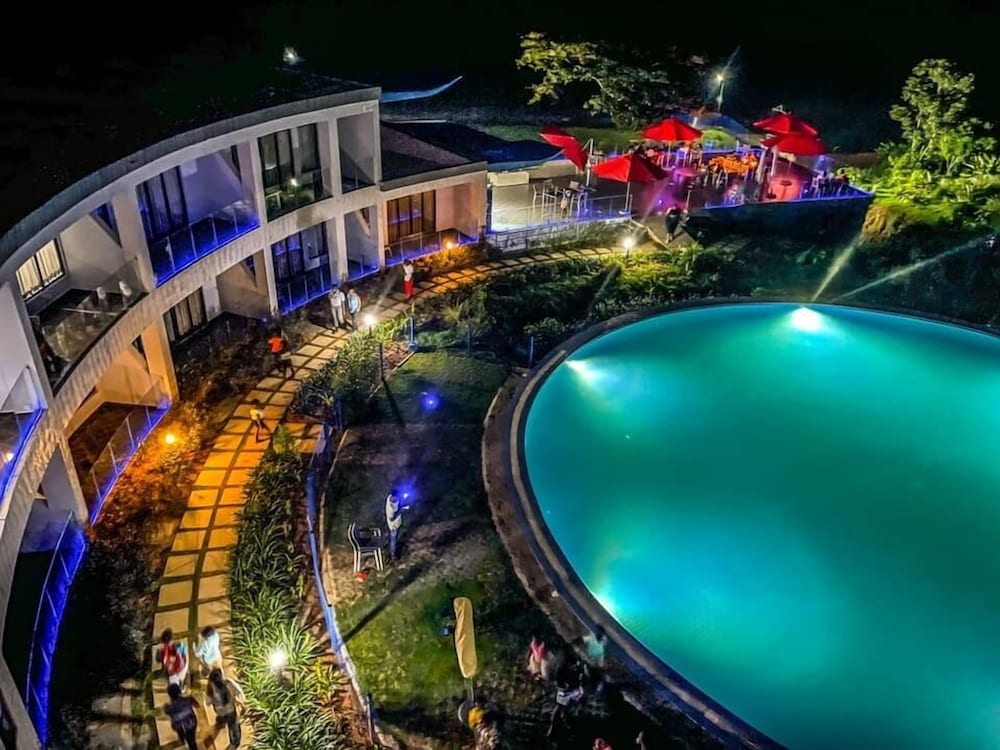 Aquarius Kigo Resort view 3