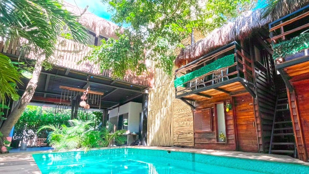Mr Zamna Tulum