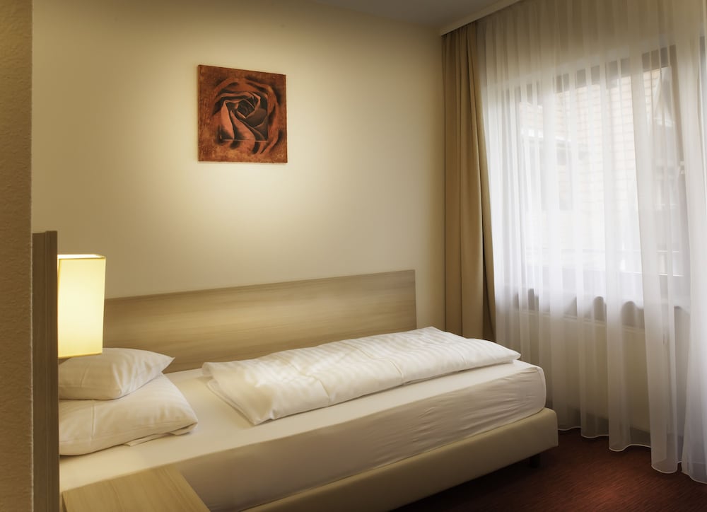 Flair Hotel Weinstube Lochner - Property Image 23