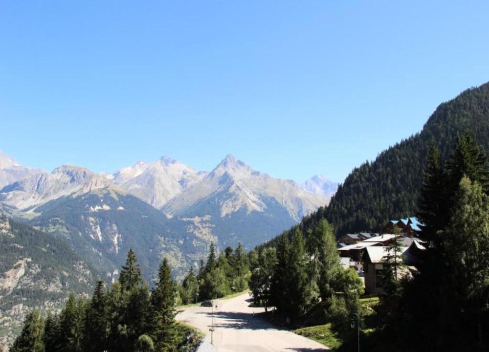 Apartment in Modane With Mountain Views