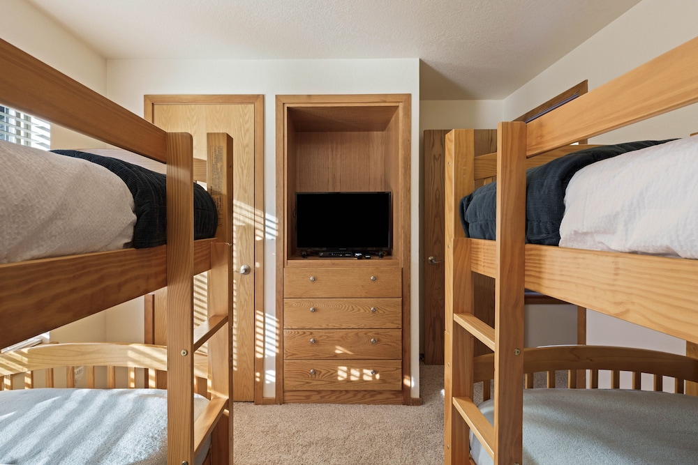Fairway Village 8 3 Bedroom Condo