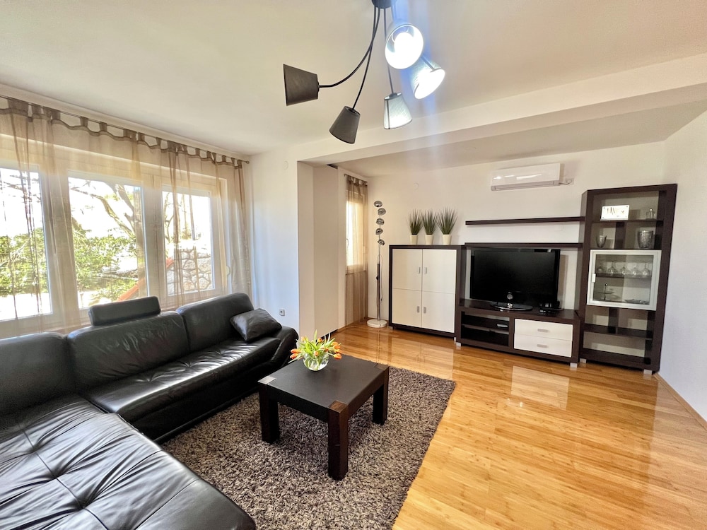Apartment Frano