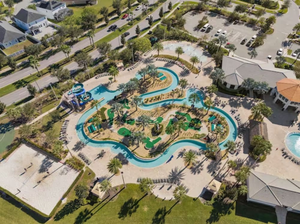 Free Amenities Spacious Home King Beds