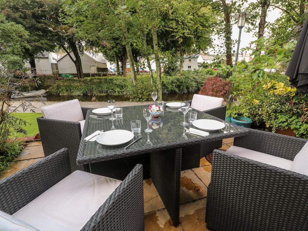 The Moorings