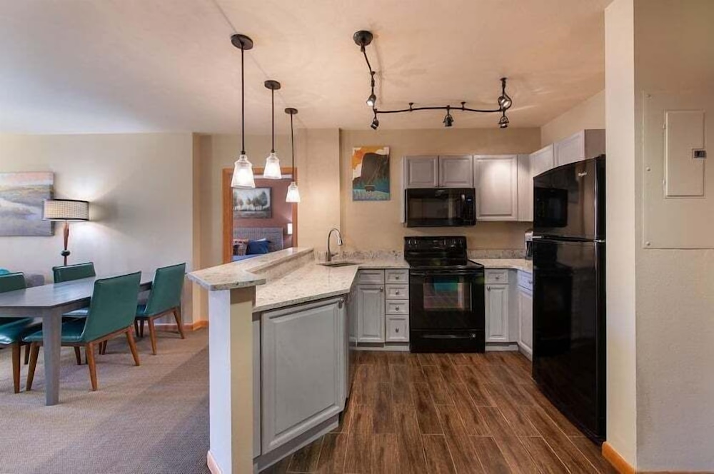 Winter Park Resort Lodging - Zephyr Mountain Condos