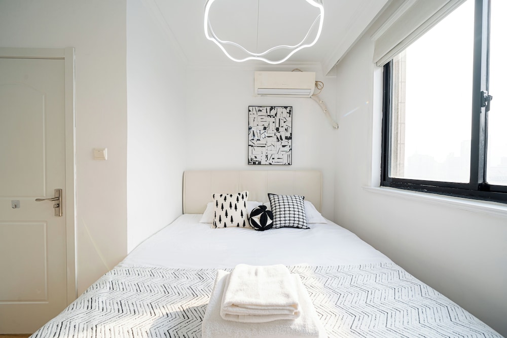 CityHome-4BRs 2Baths People's Square