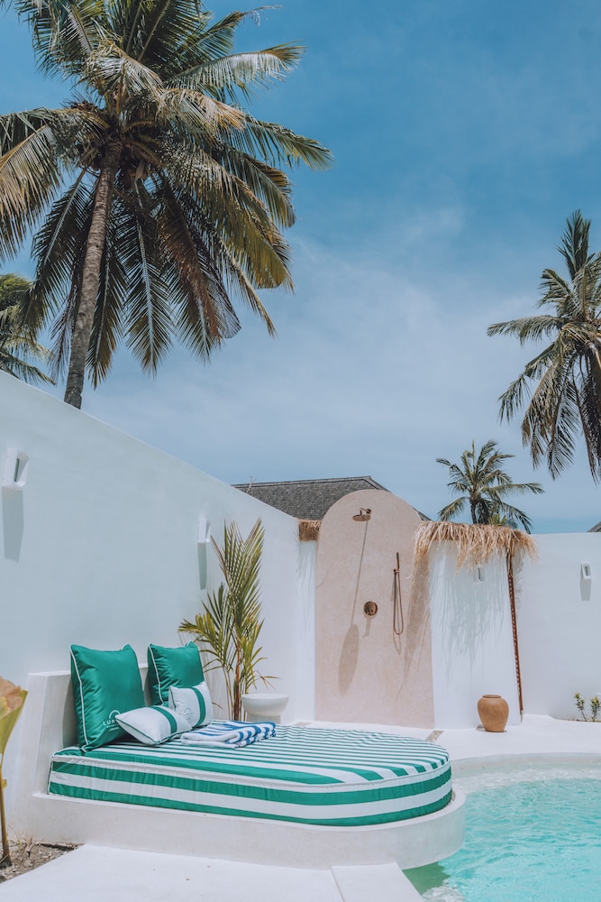 Lumora Boutique Villas