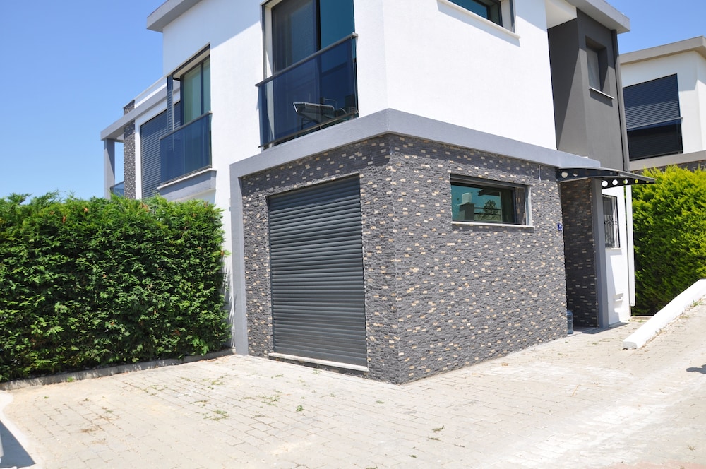 Villa Elit