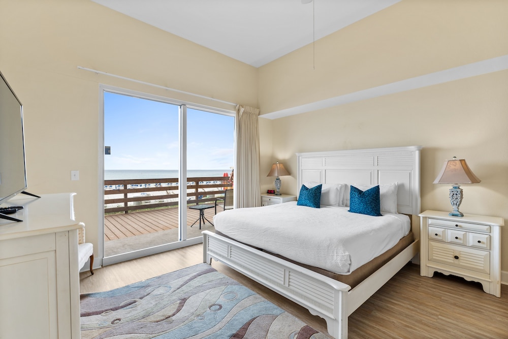 Tidewater Beach Resort by Panhandle Getaways view 4