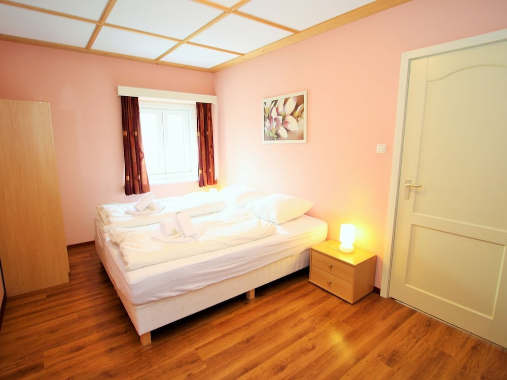 Cozy Apartment in Sankt Margarethen im Lungau near Ski Lift view 2