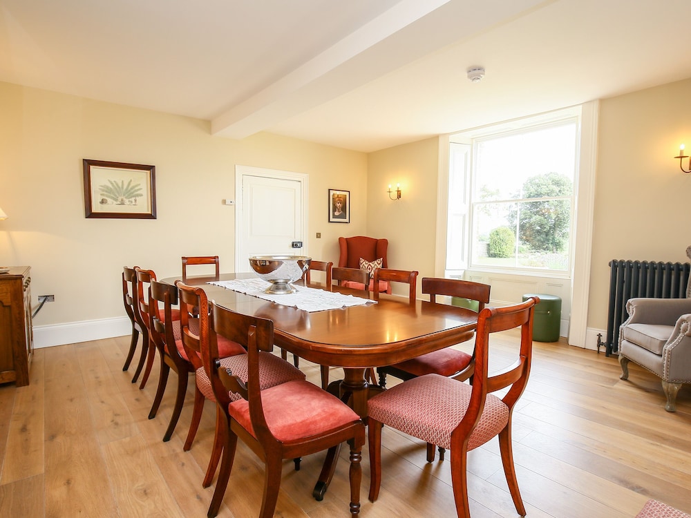 Shifford Manor Farm