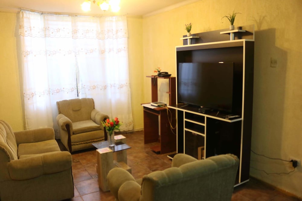 Hostal Mochileros Tacna view 4