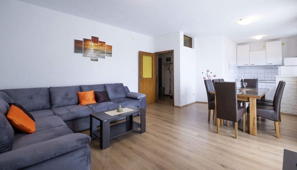 Podstrana Vacations - Big - sea View - A1 - Property Image 9