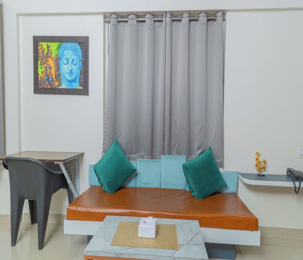 Copper 11 Service Apartments -SB Road, Shivaji Nagar, Pune