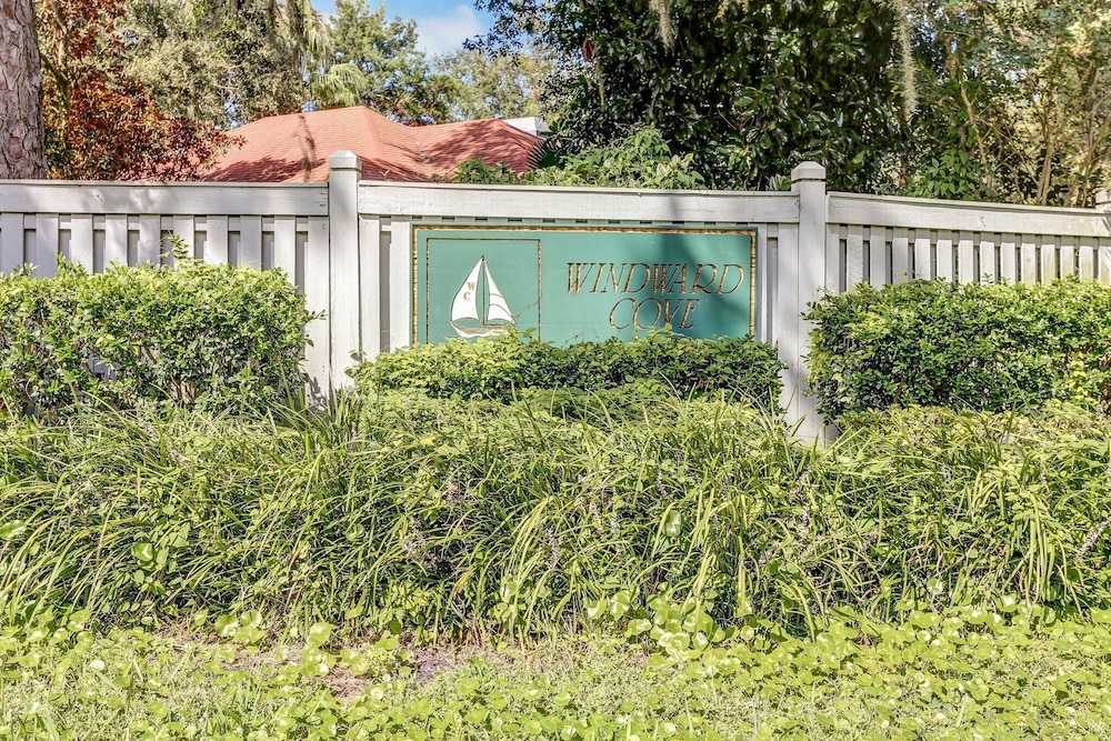 4937 Windward Place 3 Bedroom Home