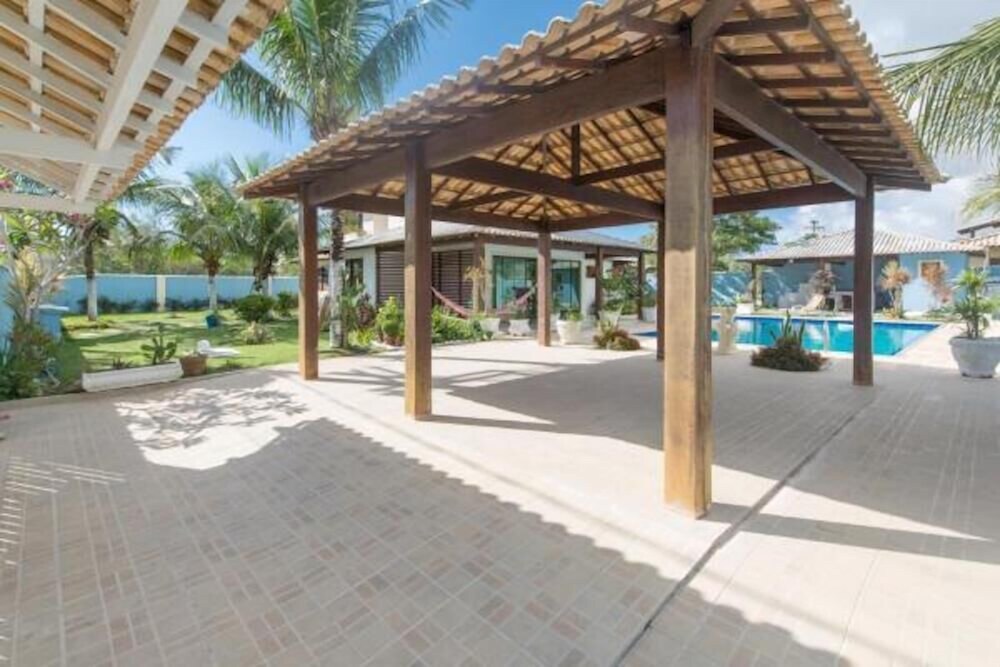 Casa Condomínio Caravelas