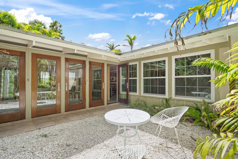 Hidden Treasure on Lido Key