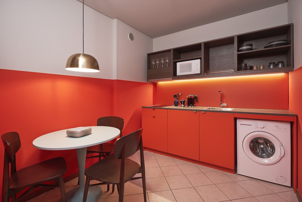 Urbanauts Studios Minelli