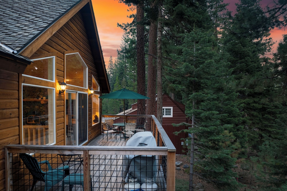 Tahoe Vista by Avantstay Central Location + Patio
