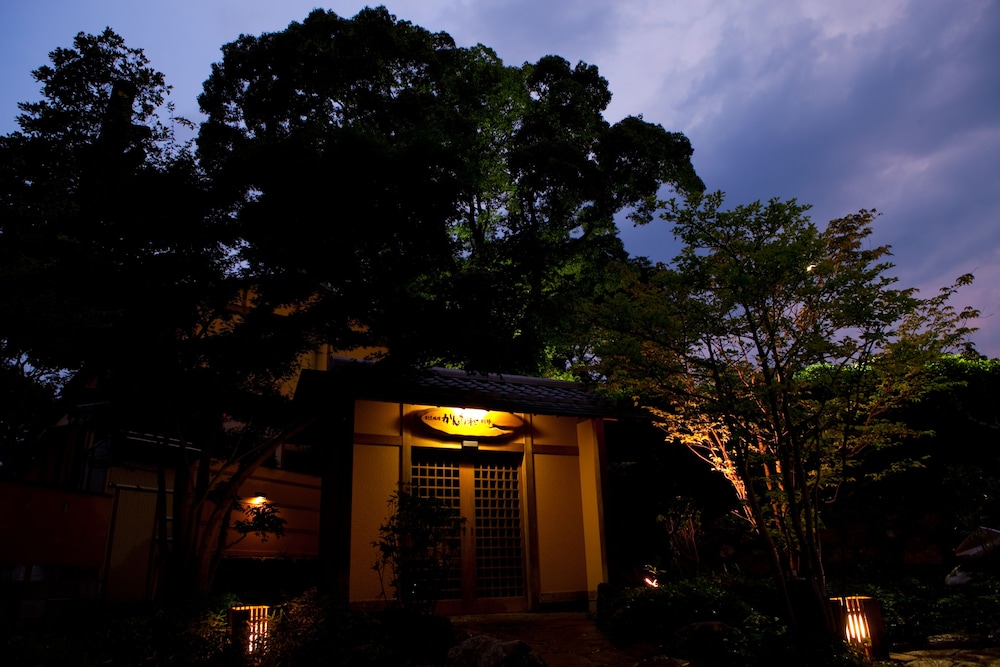 Kappo Ryokan Kannawa Bettei