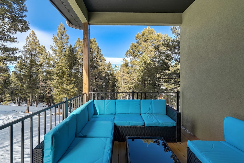 Mountain Oasis view 4