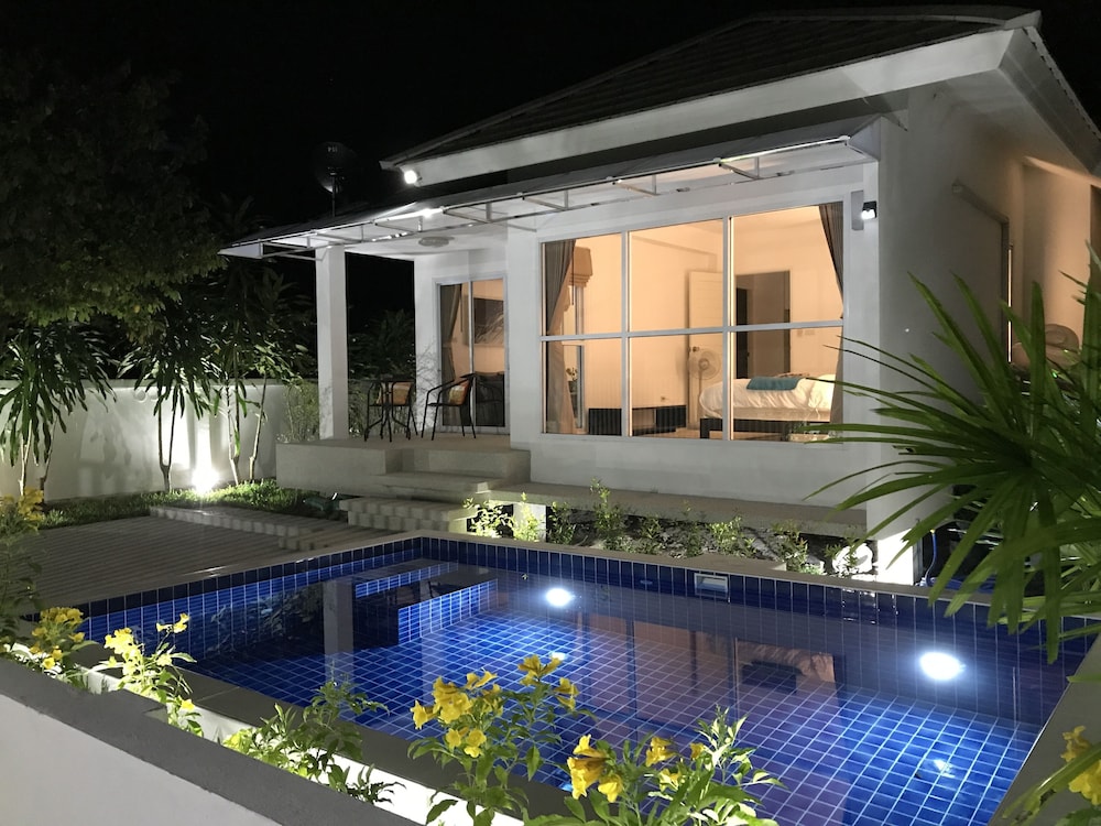 2 Bedroom Pool Villa Jasmine-walk to beach SDV001-By Samui Dream Villas