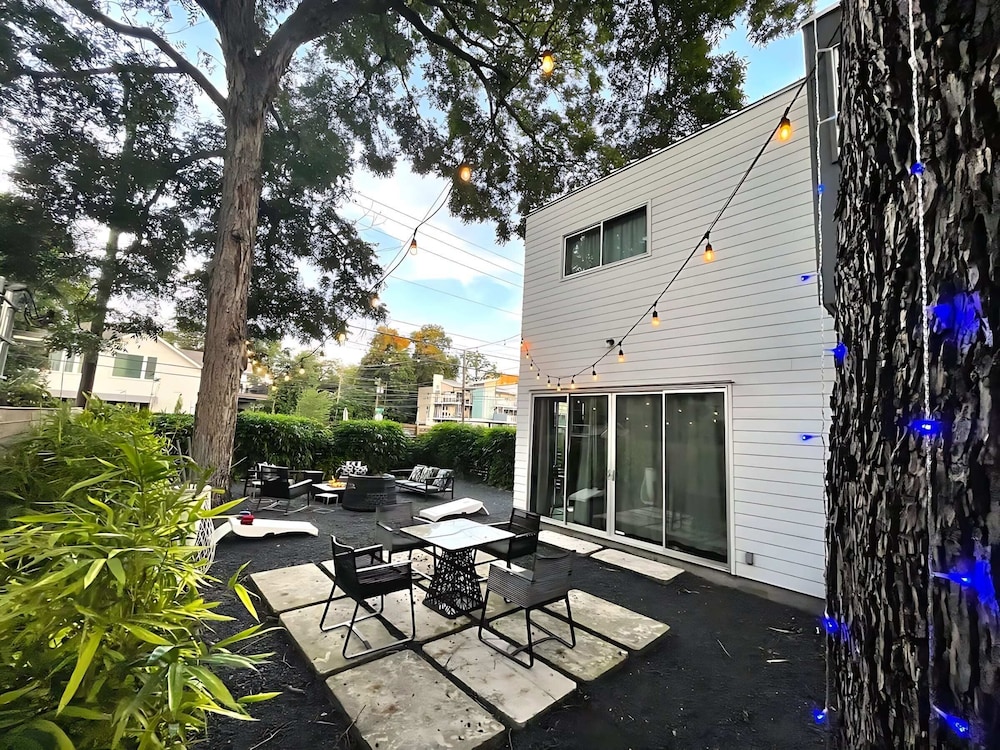 Ultimate 10br Group Getaway6min to Rainey Street