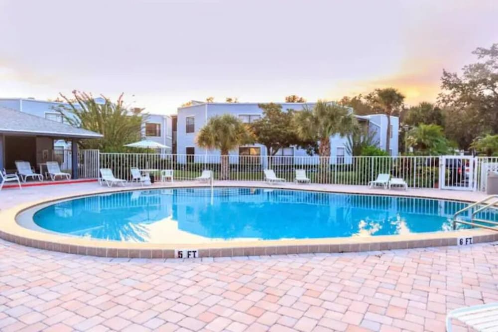3648 Orlando Vacational Apartment 2nd floor, Lake view