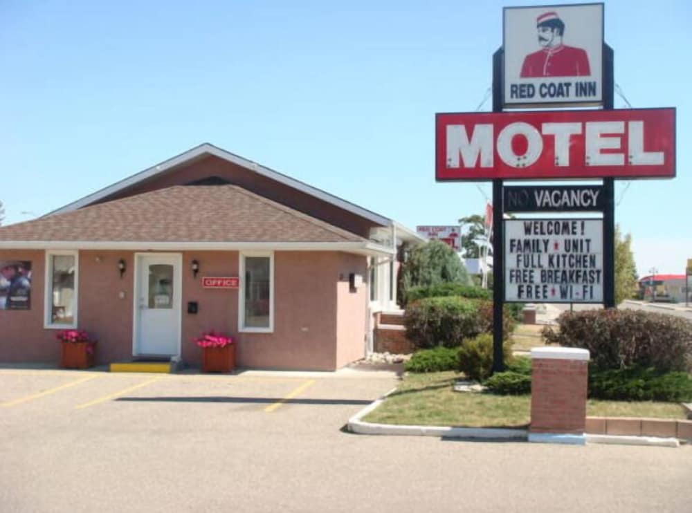 Red Coat Inn - Image 1