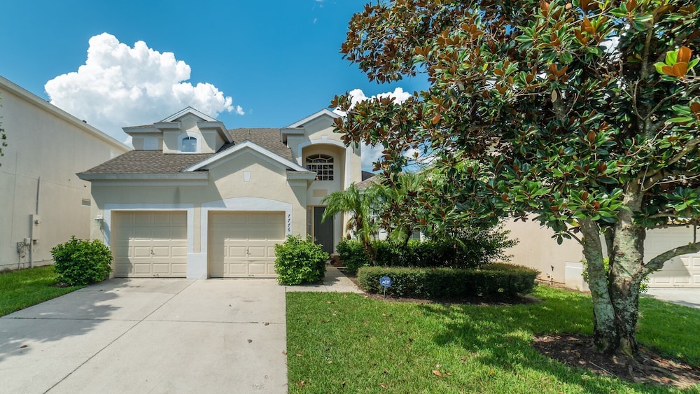 Luxury 5 Bedroom Villa on Windsor Hills Resort, Orlando Villa 3368 - Image 1