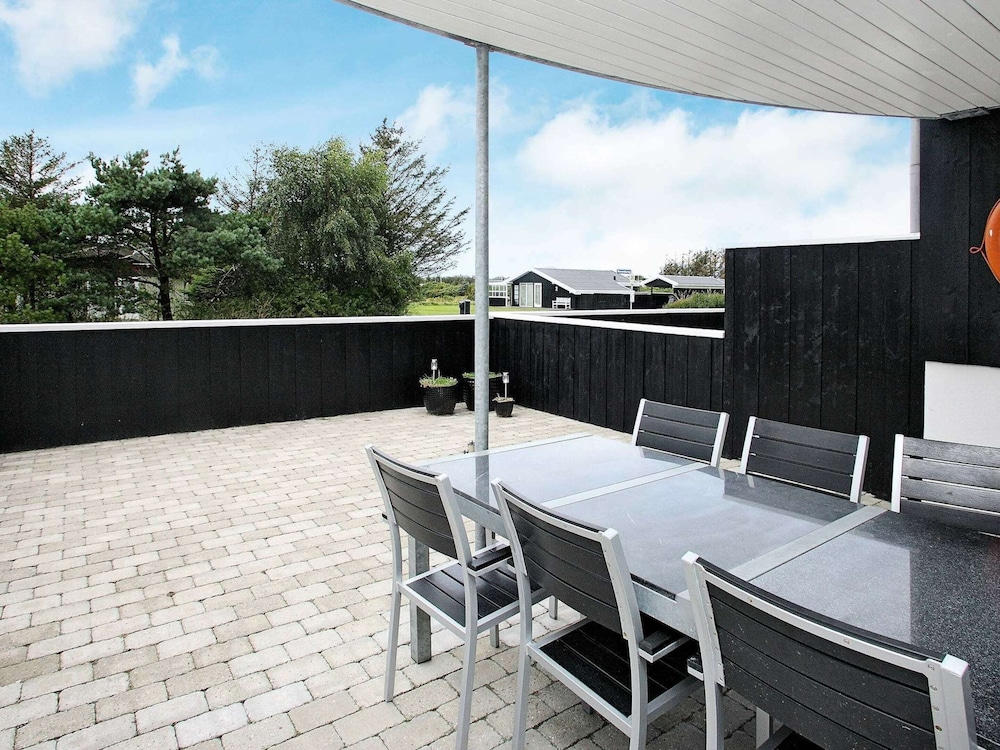 New Kingston Guest Apartment IV
