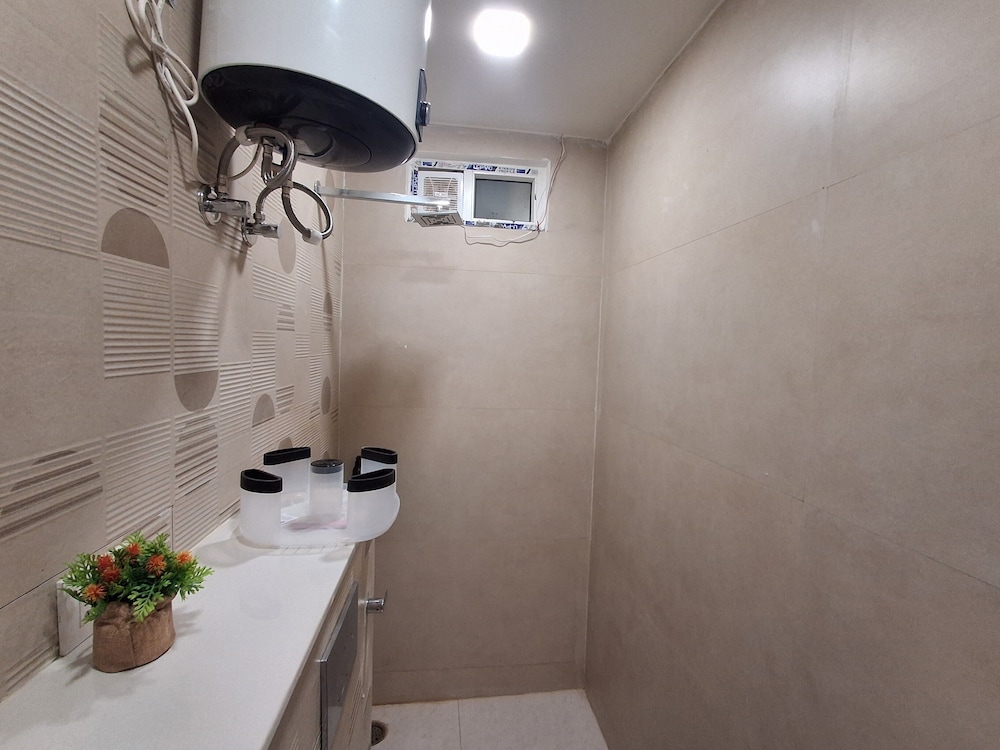 IP Hill Nest By Qotel Sahastradhara