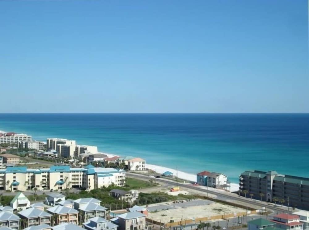 Ariel Dunes I 3 Bedroom Apartment by BnD