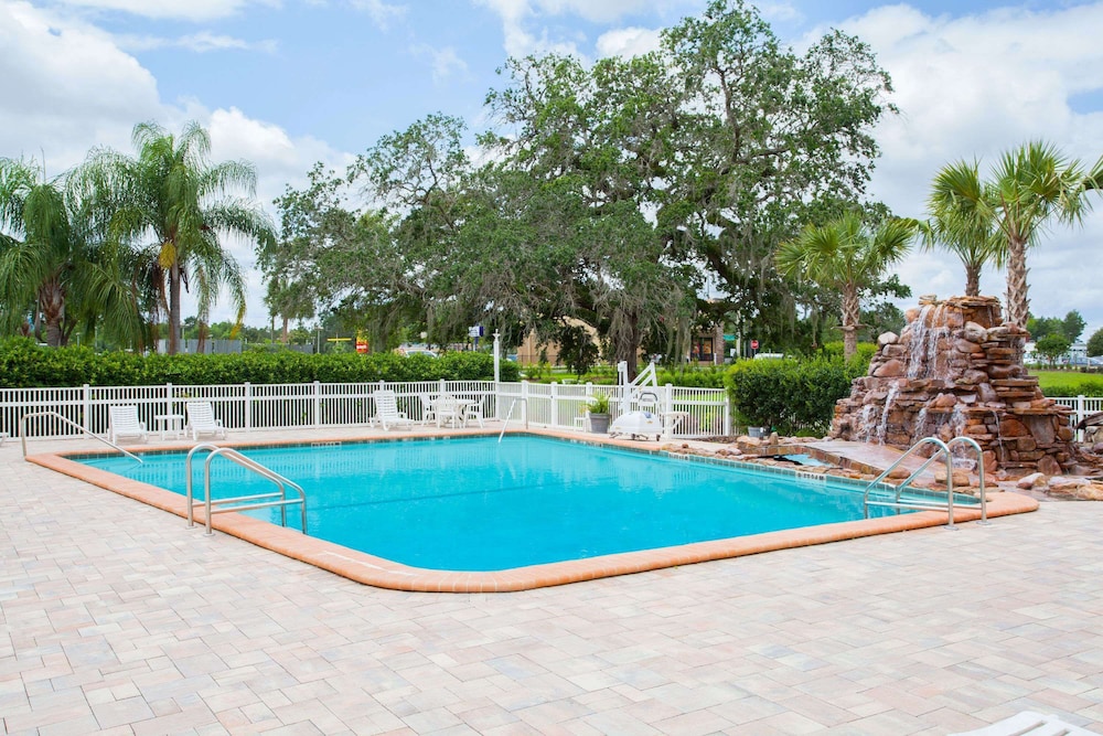 Days Inn by Wyndham Brooksville/Dade City, 사진 17