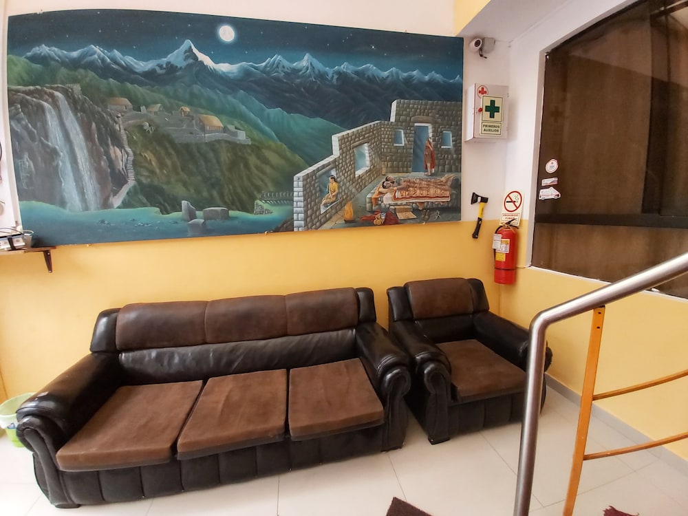 Hostal Tayta Wasi II - Pavitos