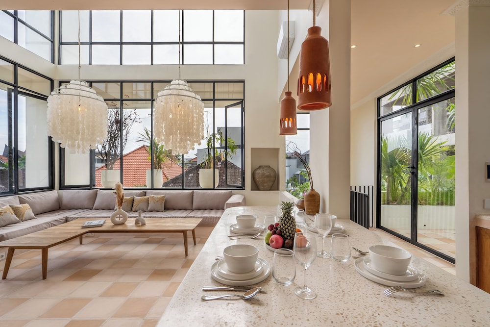 Leo Villa by Betterplace