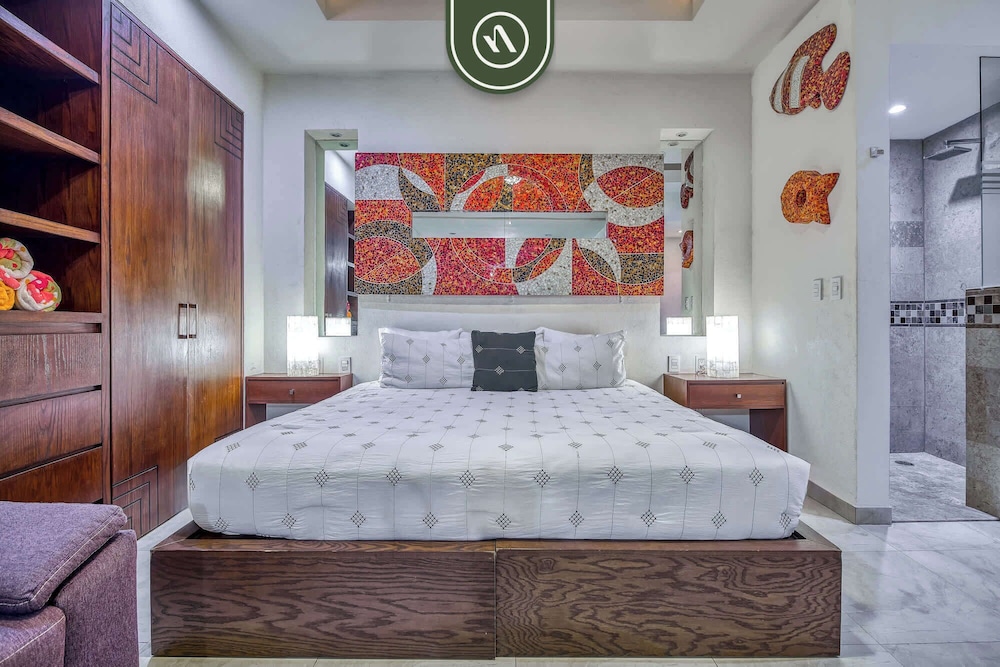 Studio in Romantic Zone - Rooftop Pool - King Bed