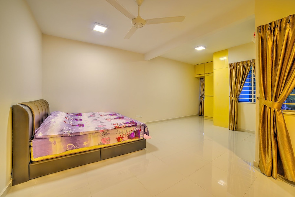 The Home Homestay