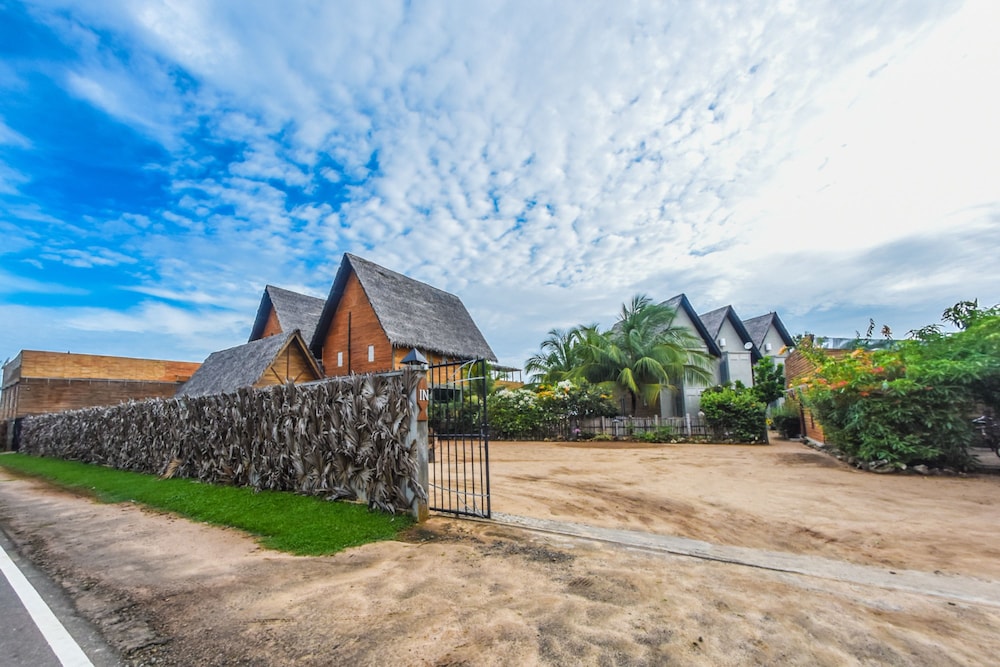 Maalu Maalu Resort & Spa