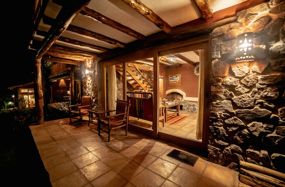 Sacred Dreams Lodge