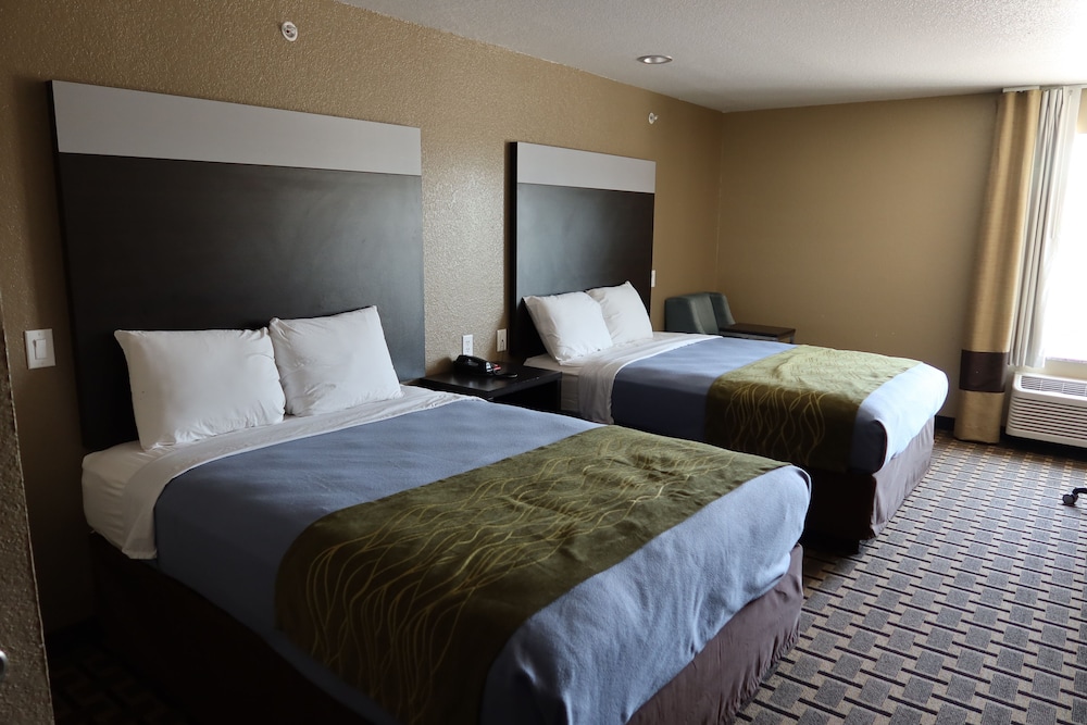 West Worth Inn and Suites