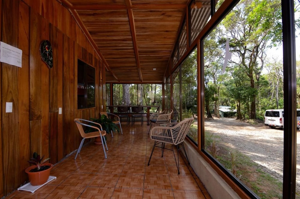 Cabañas Roca Verde Monteverde