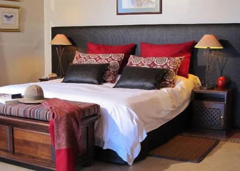 Pakamisa Private Game Reserve