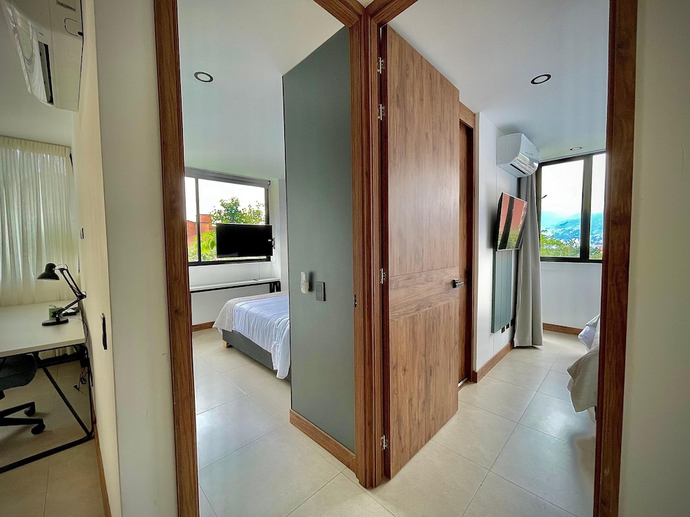 Nomadic Suites