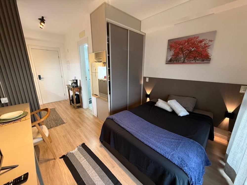 Haus Mitre Residences