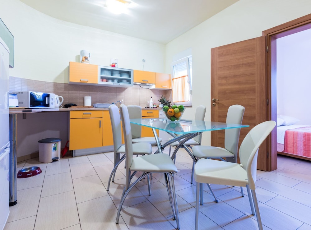 Elegant and Lavish Leisure Apartments Zadar With Outdoor Pool